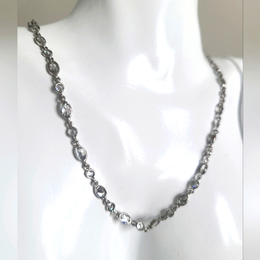 Vintage 90s Dainty Feminine Silver Plated CZ Crystal Chain Choker Necklace